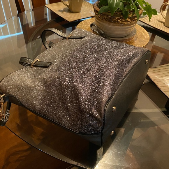 Purse - Picture 6 of 6